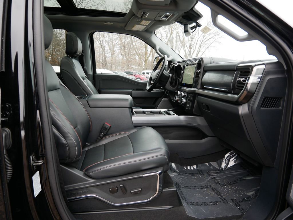 Certified 2024 Ford F450 Lariat w/ Lariat Ultimate Package AWD/4WD image 8