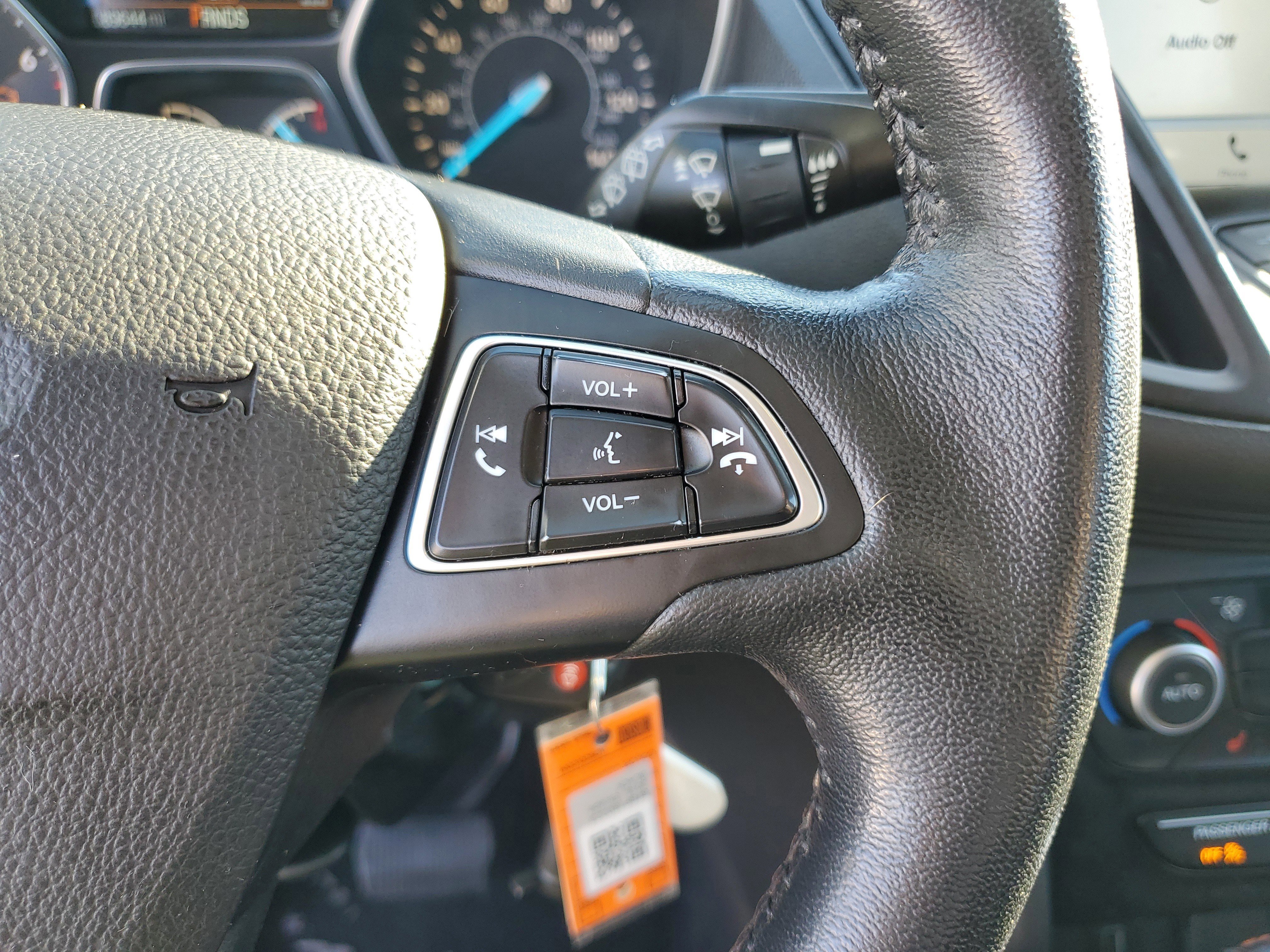 Certified 2018 Ford Escape SEL image 22