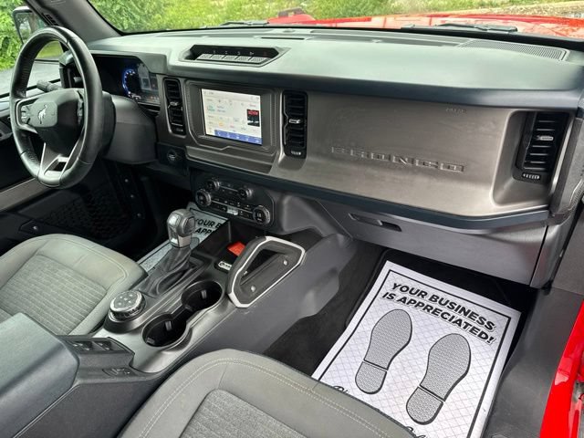 Certified 2023 Ford Bronco Outer Banks w/ Sasquatch Package AWD/4WD image 17