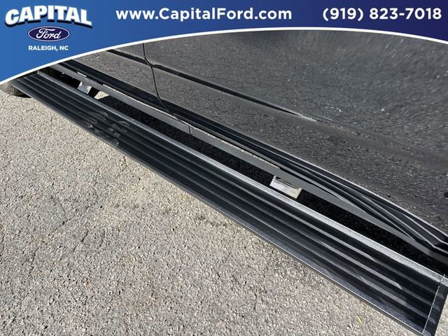 Used 2023 GMC Yukon AT4 w/ AT4 Premium Plus Package image 20