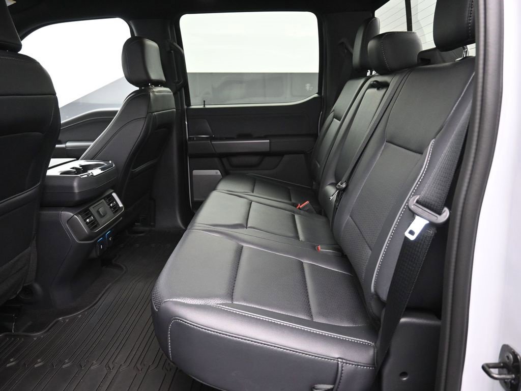 Certified 2025 Ford F150 Lariat w/ Equipment Group 501A Mid image 26