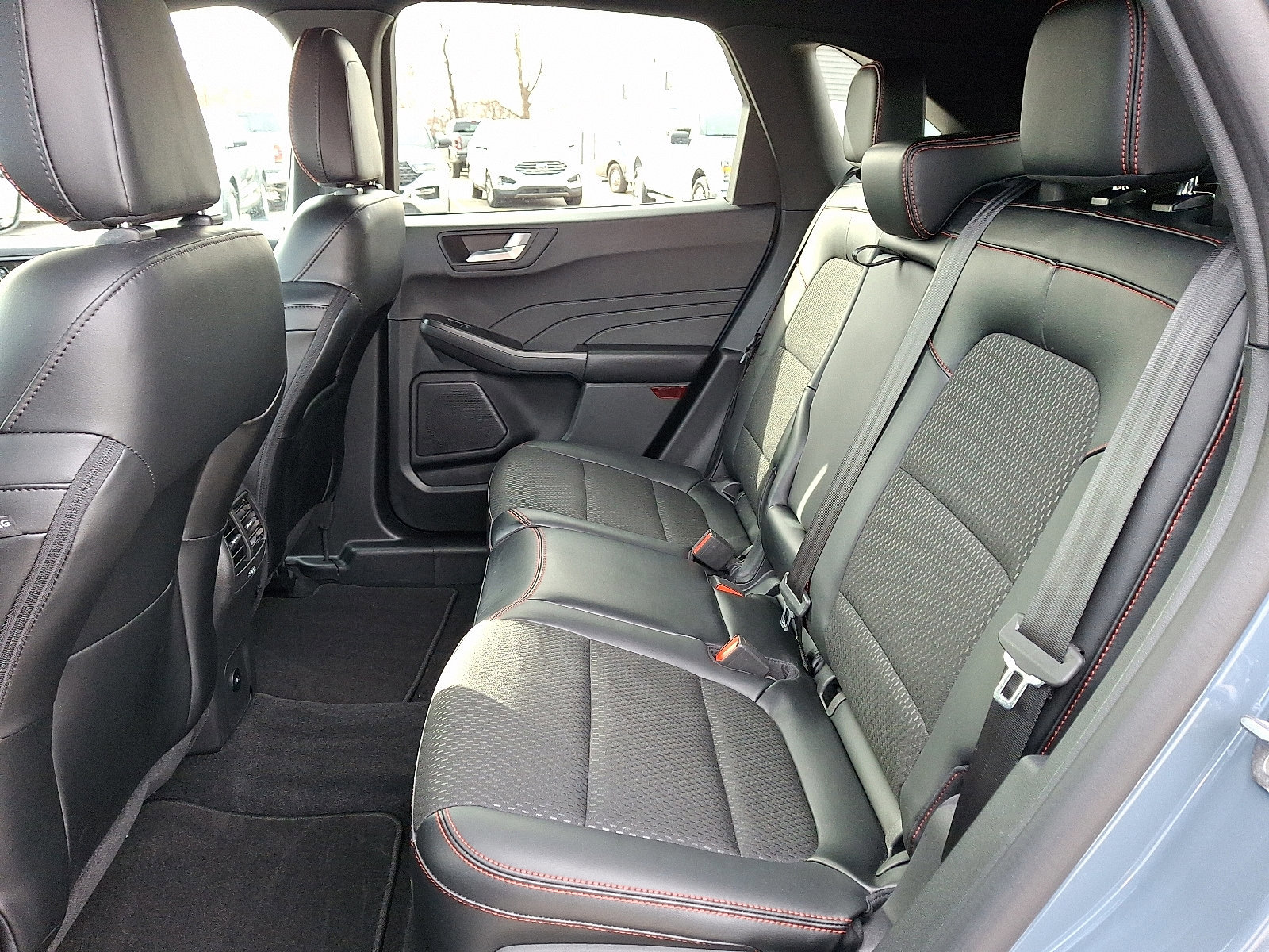 Certified 2025 Ford Escape ST-Line Elite w/ Tech Pack #1 image 13