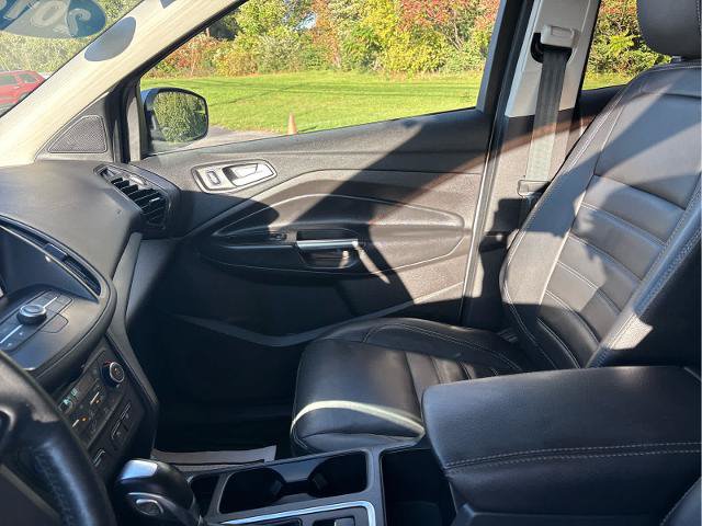 Certified 2018 Ford Escape SEL AWD/4WD image 24