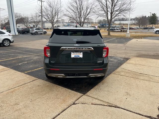 Certified 2023 Ford Explorer XLT w/ Equipment Group 202A AWD/4WD image 7