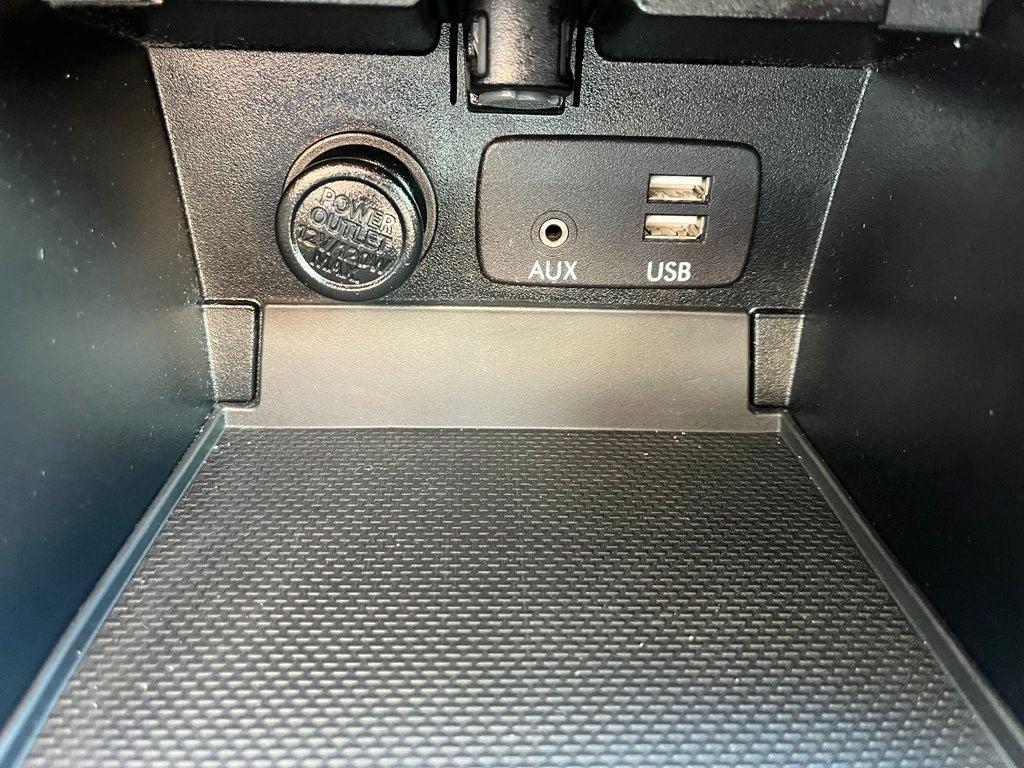 Used 2018 Subaru Outback 2.5i Touring AWD/4WD image 34