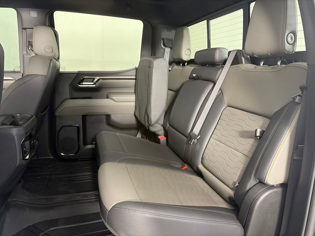 Used 2023 Chevrolet Silverado 1500 ZR2 w/ Technology Package AWD/4WD image 13