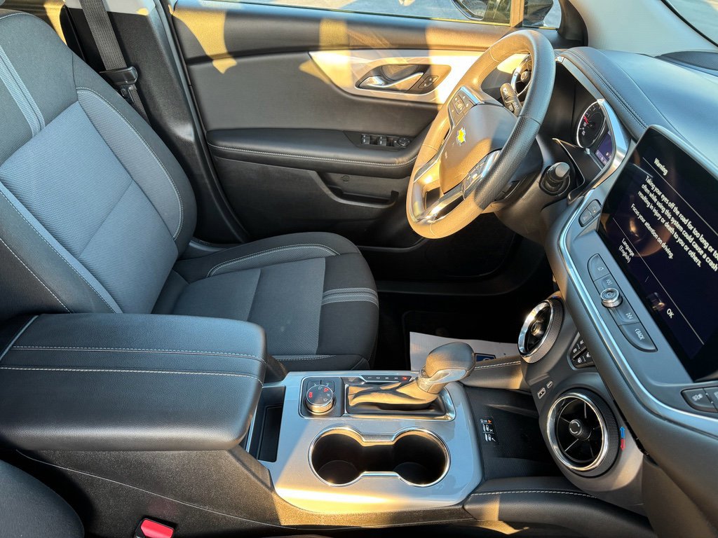 Used 2023 Chevrolet Blazer LT w/ Convenience Package image 14