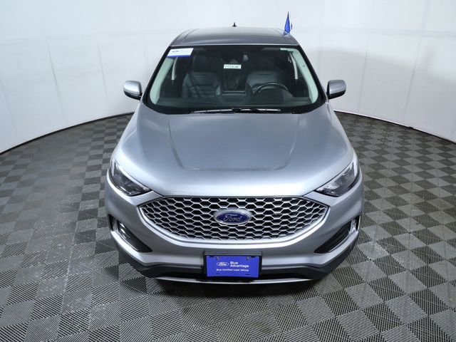 Certified 2024 Ford Edge SEL w/ Convenience Package AWD/4WD image 3