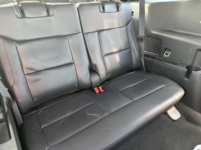 Certified 2025 Ford Explorer ST-Line w/ Premium Package image 17