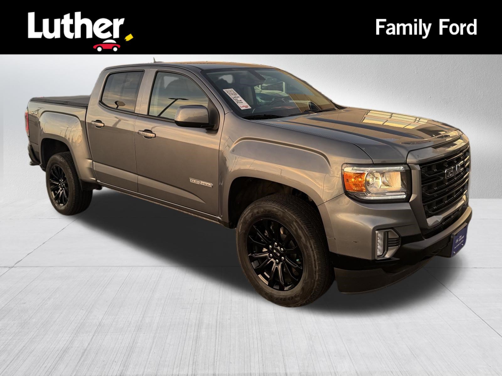 Used 2022 GMC Canyon Elevation w/ Elevation Premium Package AWD/4WD image 1