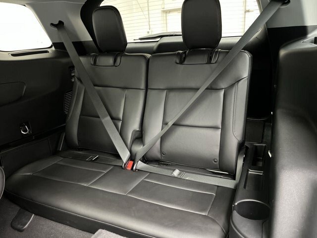 Certified 2023 Ford Explorer XLT w/ Equipment Group 202A AWD/4WD image 15