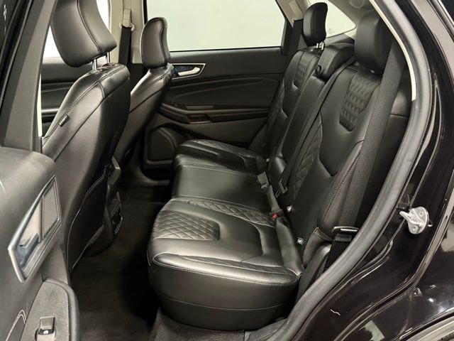 Certified 2023 Ford Edge Titanium image 32