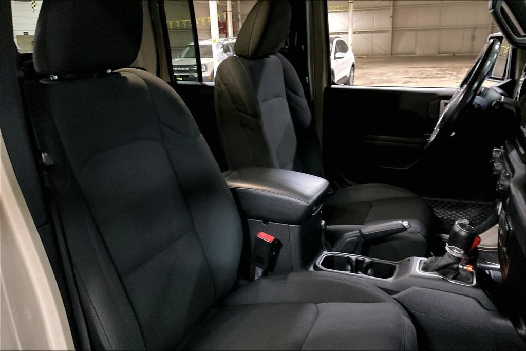 Used 2020 Jeep Gladiator Sport AWD/4WD image 7