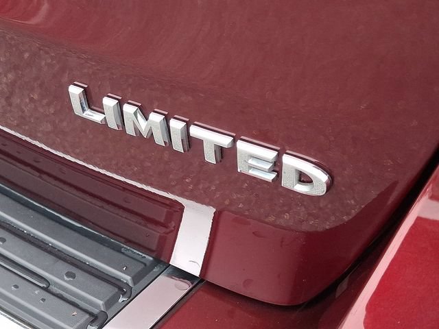 Used 2019 Jeep Grand Cherokee Limited AWD/4WD image 30