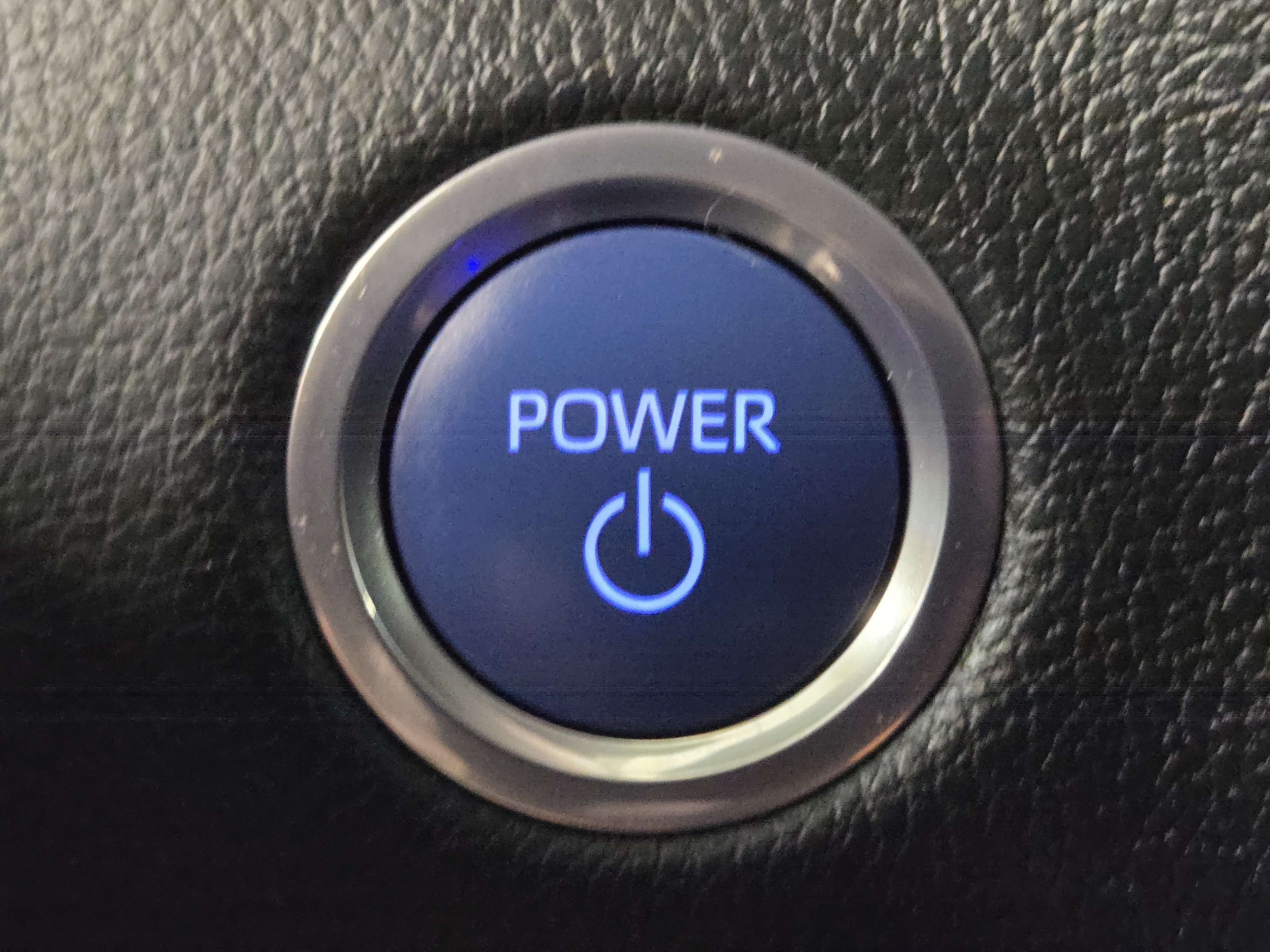 Used 2023 Toyota Tundra Limited w/ Power Package AWD/4WD image 23