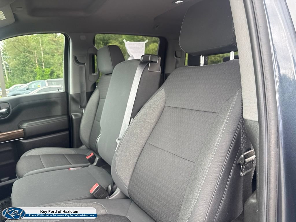 Used 2021 Chevrolet Silverado 1500 LT AWD/4WD image 21