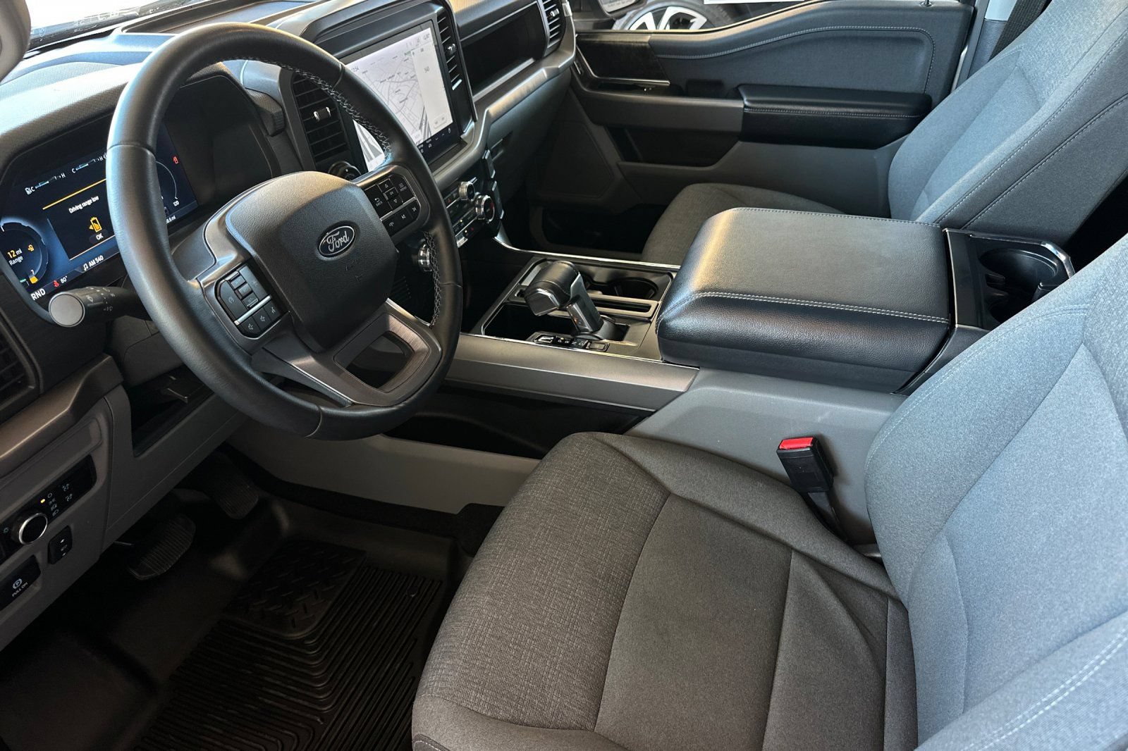 Certified 2025 Ford F150 Lightning XLT AWD/4WD image 9