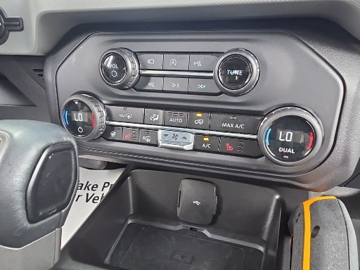 Certified 2023 Ford Bronco Badlands AWD/4WD image 18