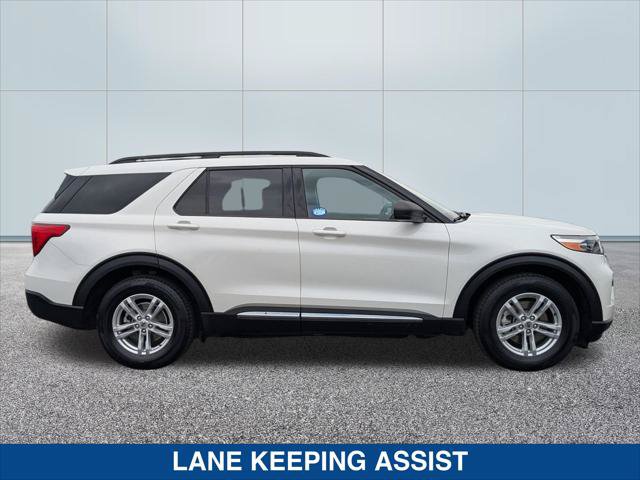 Certified 2022 Ford Explorer XLT RWD image 6