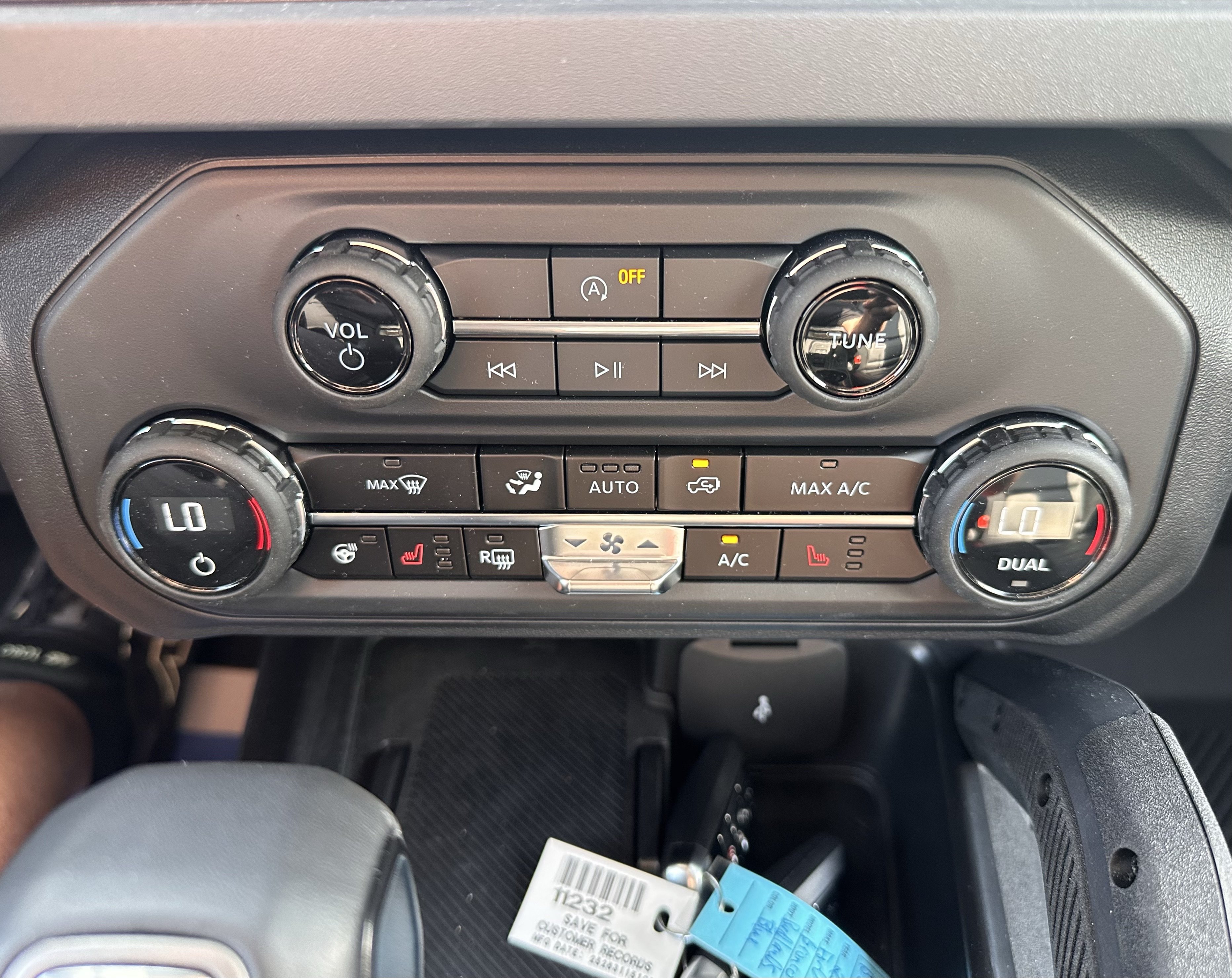 Certified 2025 Ford Bronco Badlands w/ Sasquatch Package AWD/4WD image 27