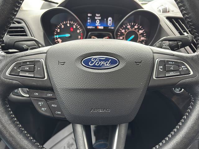 Certified 2017 Ford Escape Titanium w/ Canadian Touring Package AWD/4WD image 26