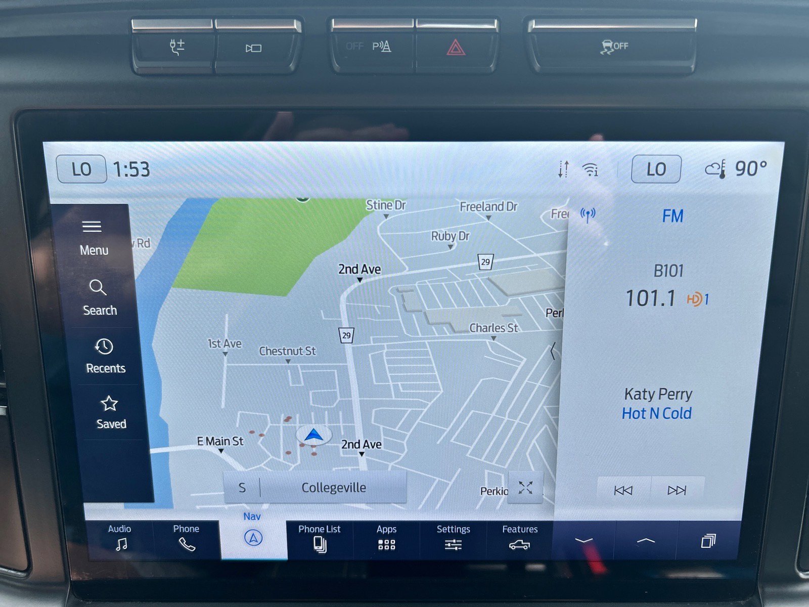 Certified 2023 Ford F150 Lariat w/ Equipment Group 502A High image 29