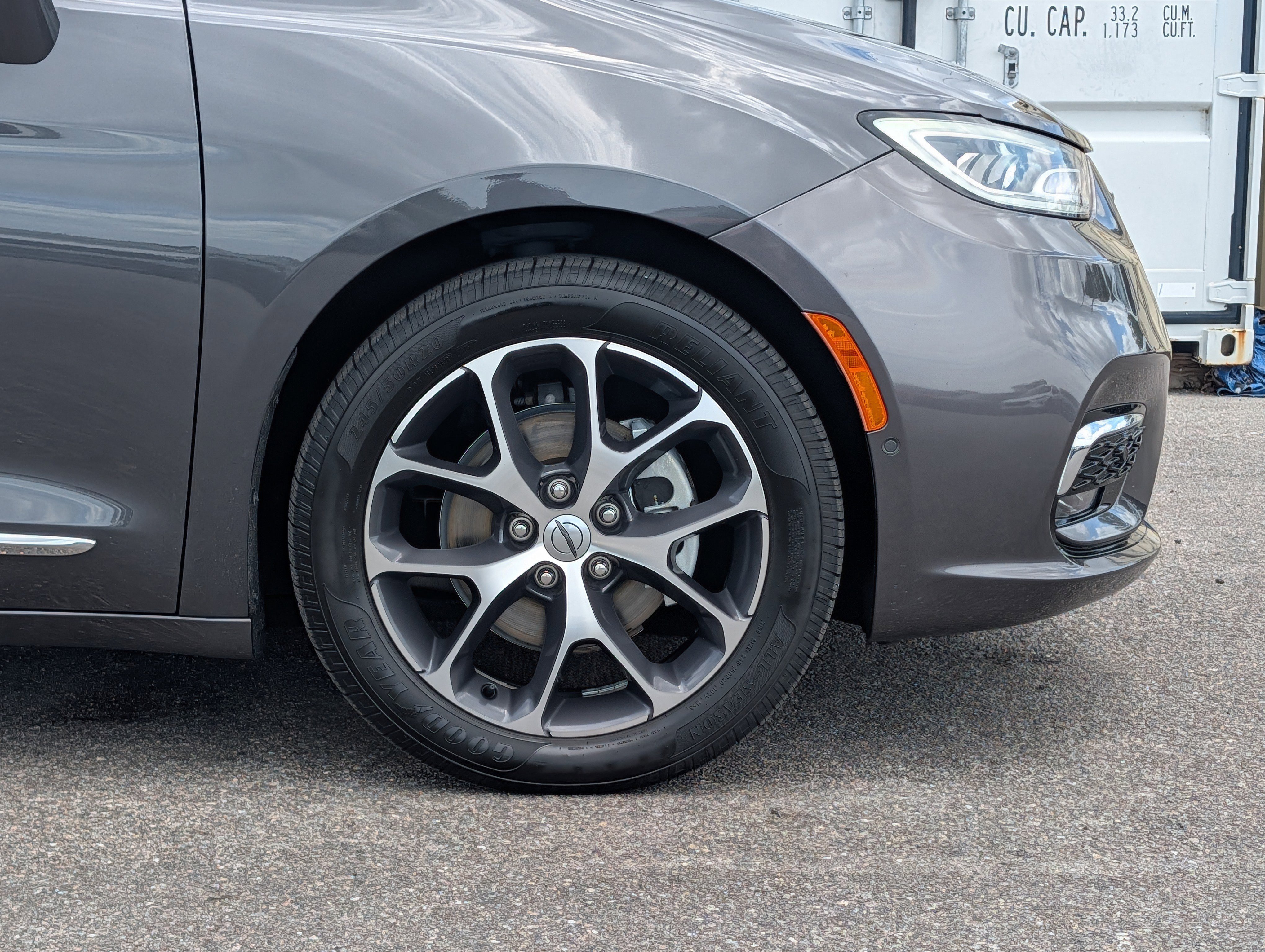 Used 2022 Chrysler Pacifica Limited image 11