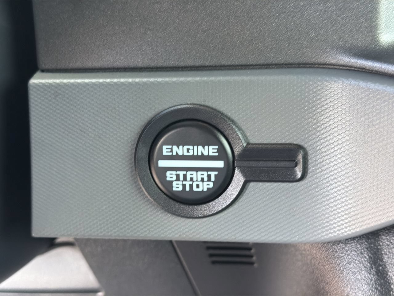 Certified 2024 Ford Bronco Big Bend AWD/4WD image 31