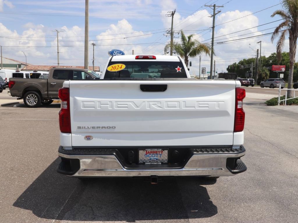 Used 2024 Chevrolet Silverado 1500 W/T w/ WT Fleet Convenience Package image 4