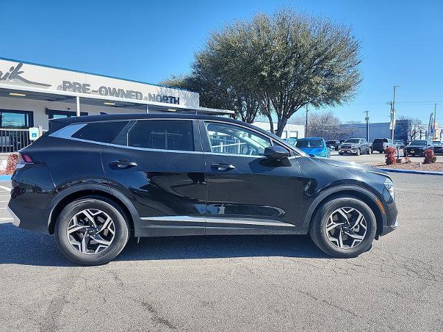 Used 2024 Kia Sportage LX image 6