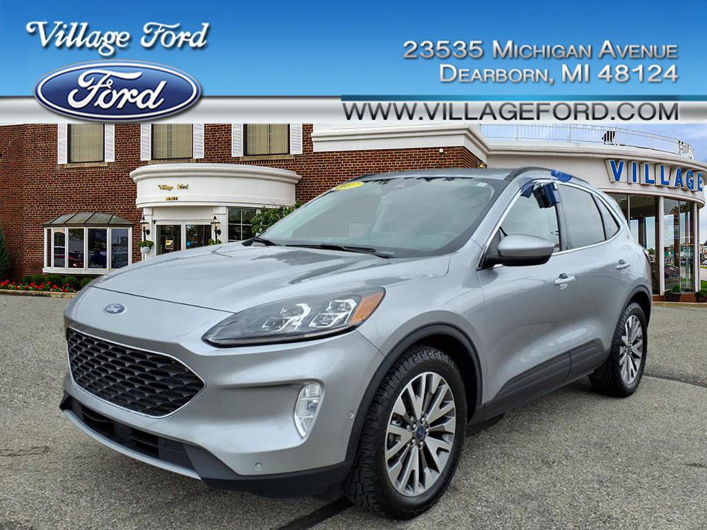 Certified 2021 Ford Escape Titanium image 5