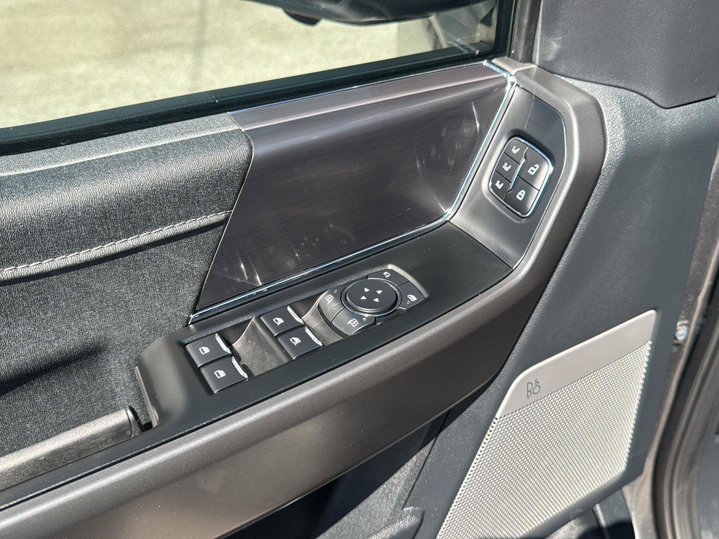 Certified 2025 Ford F150 Lariat w/ Equipment Group 501A Mid image 14