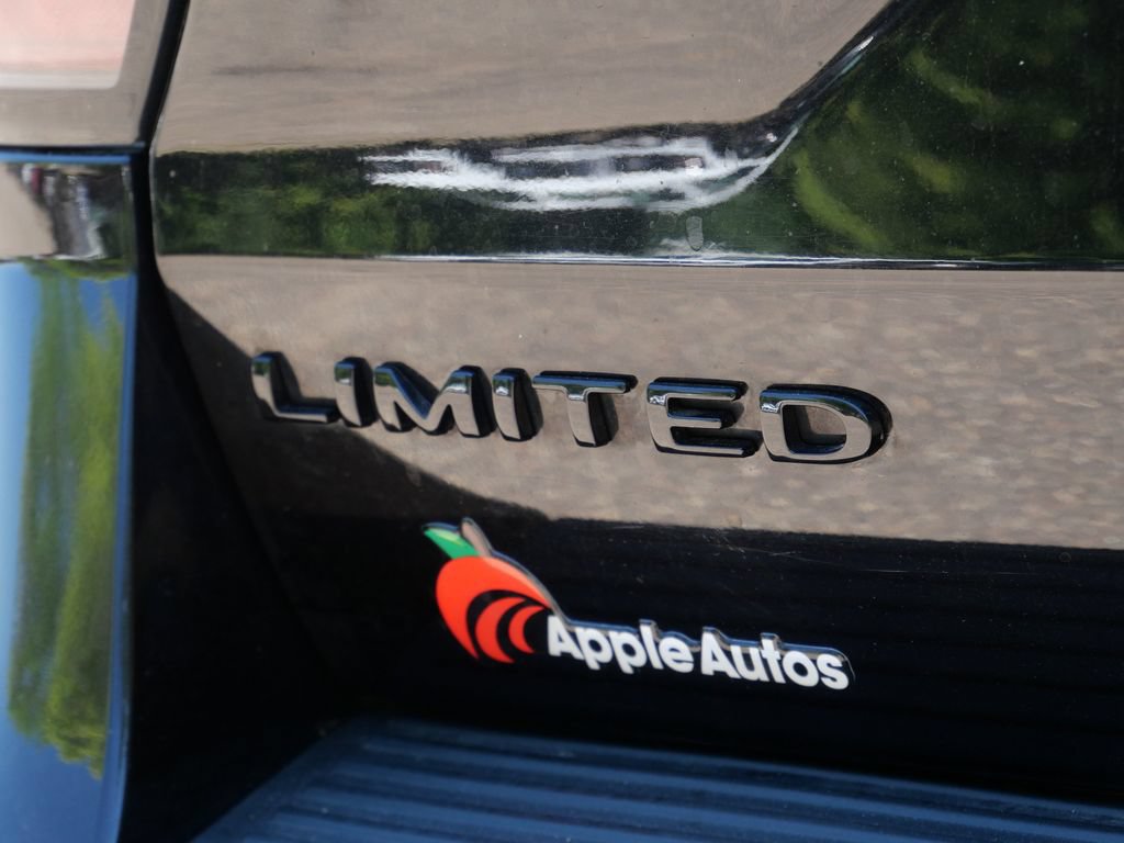 Certified 2019 Ford Expedition Limited w/ Equipment Group 303A AWD/4WD image 8