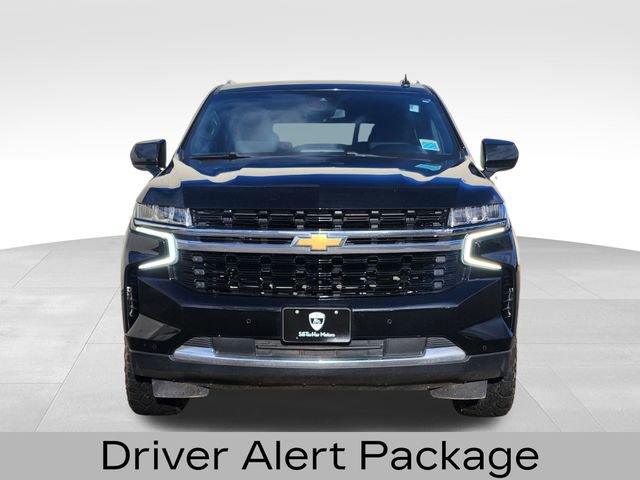 Used 2023 Chevrolet Suburban LS w/ Driver Alert Package image 8