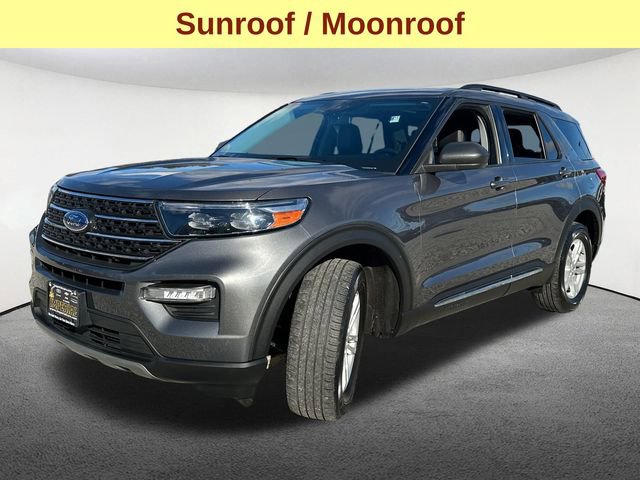 Certified 2022 Ford Explorer XLT w/ Equipment Group 202A image 5