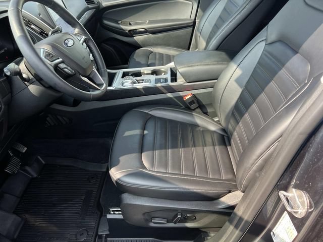 Certified 2023 Ford Edge SEL w/ Convenience Package AWD/4WD image 17