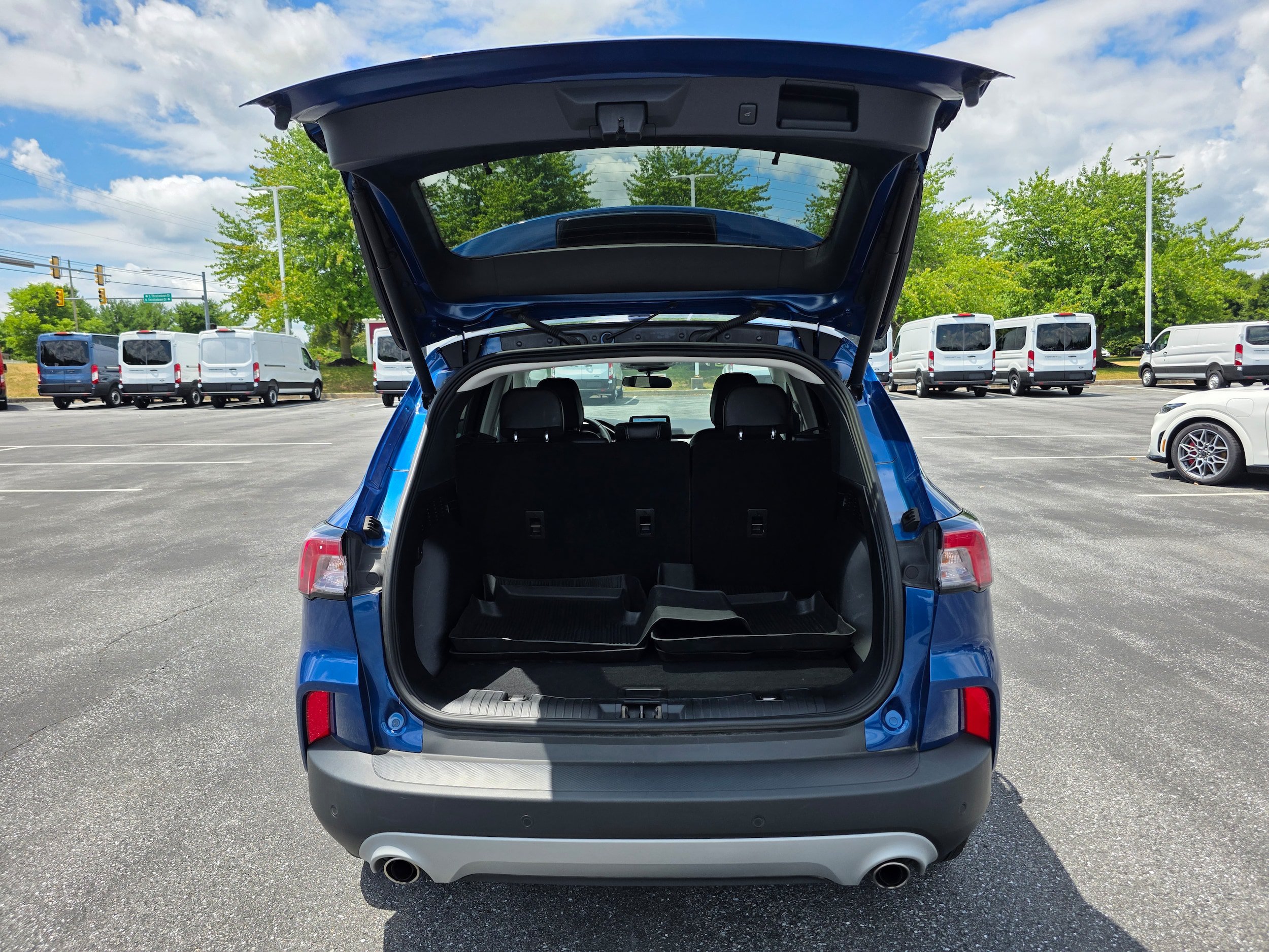 Certified 2022 Ford Escape SEL AWD/4WD image 9