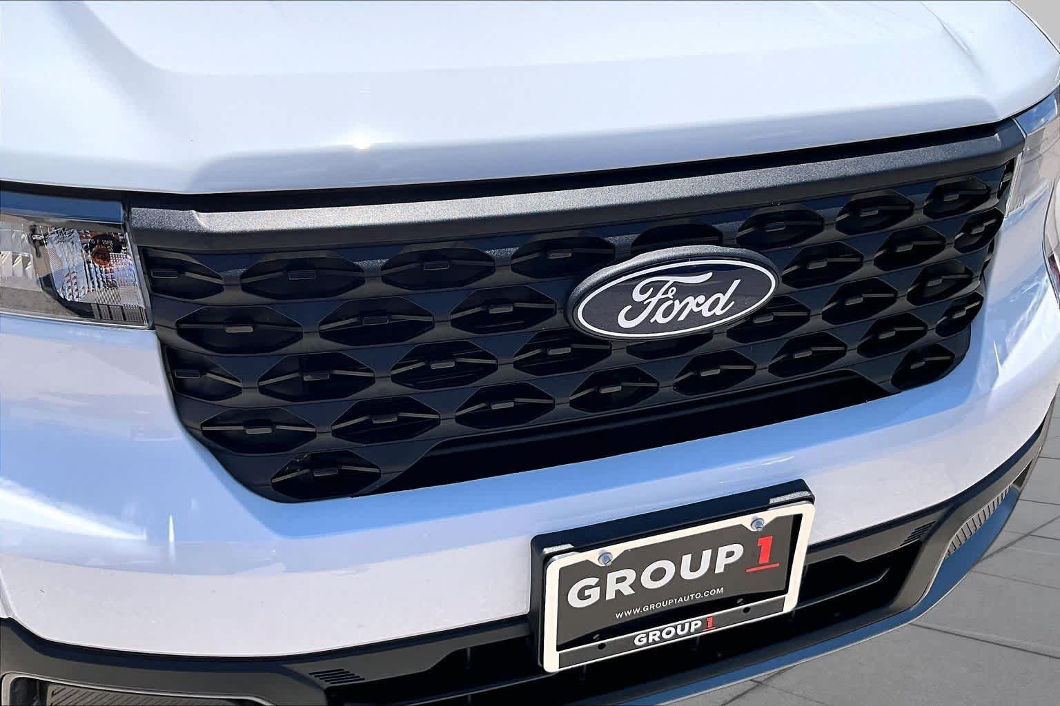 Certified 2025 Ford Maverick XLT w/ XLT Luxury Package FWD image 28