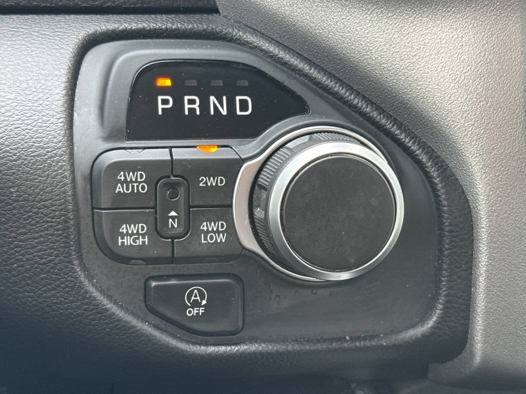 Used 2025 RAM 1500 Big Horn AWD/4WD image 22