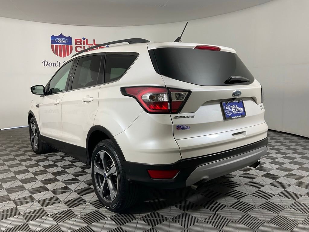 Certified 2018 Ford Escape SEL FWD image 5
