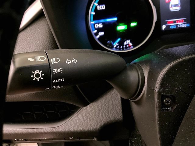 Used 2022 Toyota RAV4 XLE w/ XLE Grade Weather Package AWD/4WD image 30