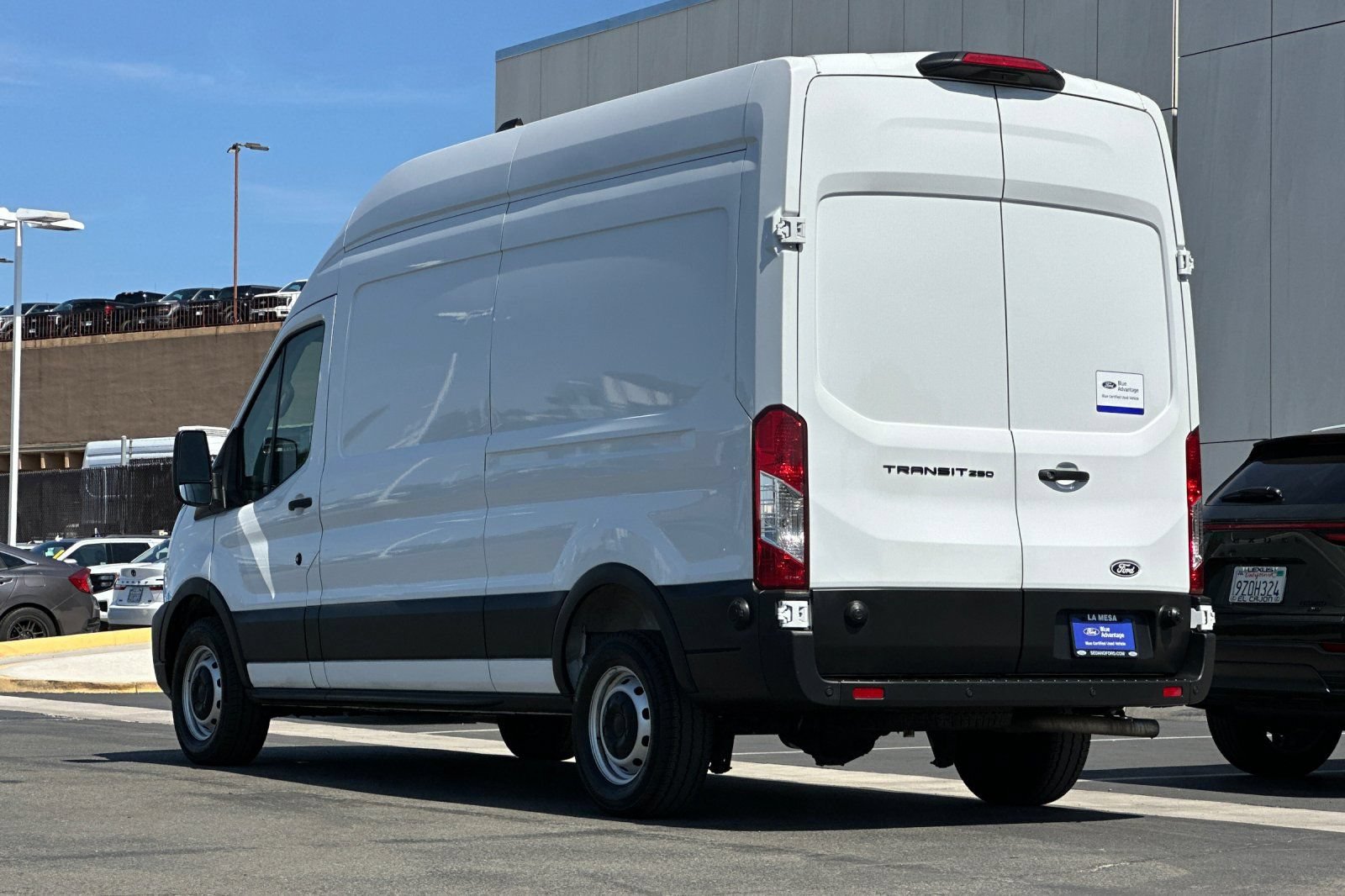 Certified 2026 Ford Transit 250 148 High Roof RWD image 5