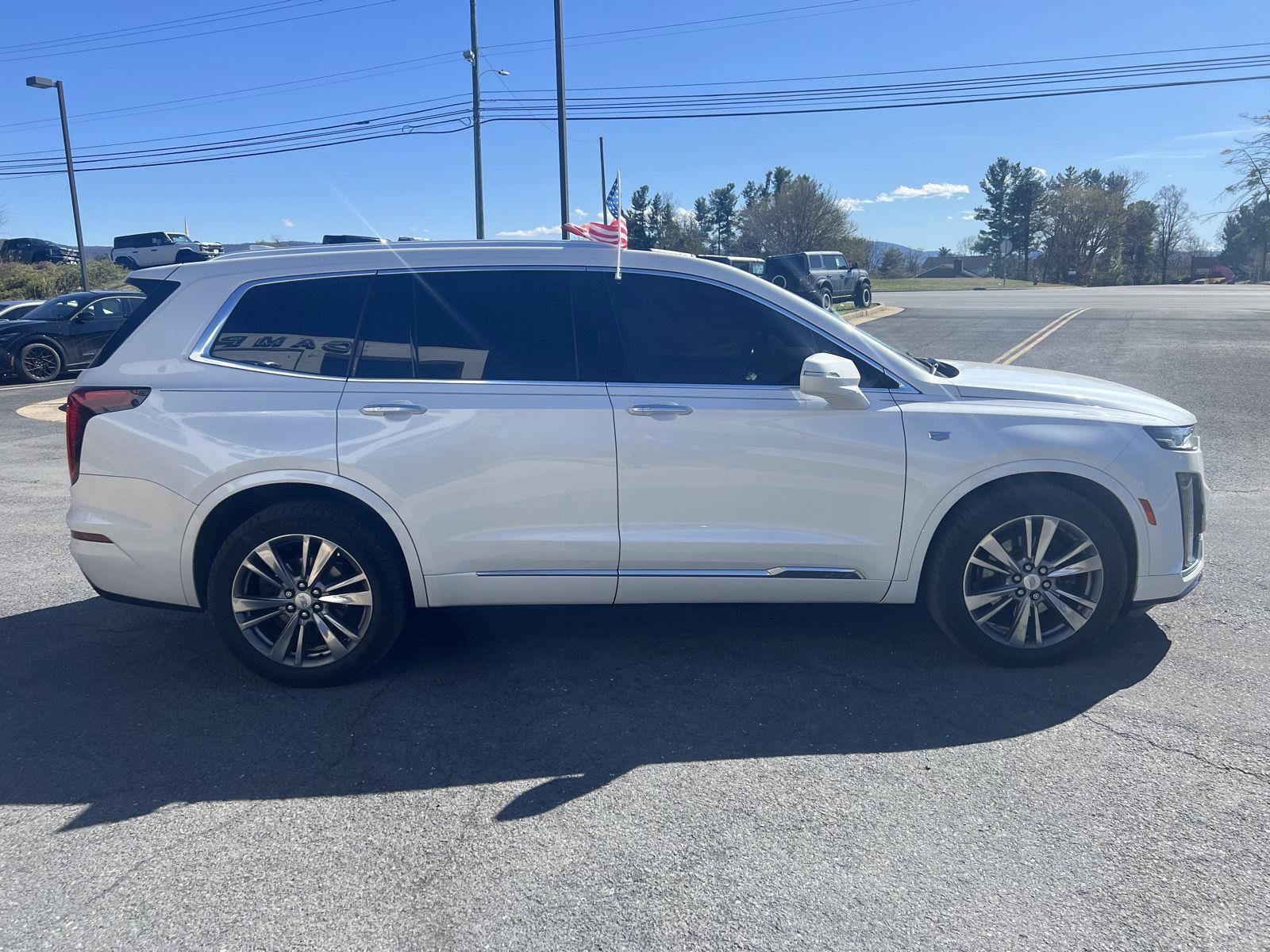 Used 2020 Cadillac XT6 Premium Luxury image 8