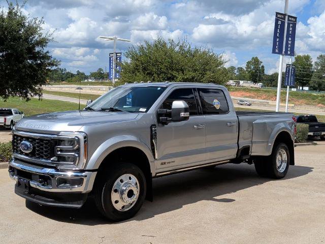 Certified 2023 Ford F450 Lariat w/ Lariat Ultimate Package AWD/4WD image 7