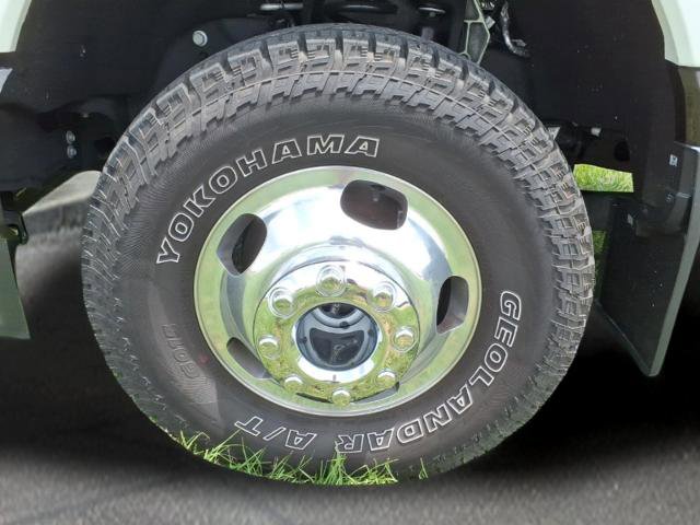 Certified 2024 Ford F350 King Ranch AWD/4WD image 10