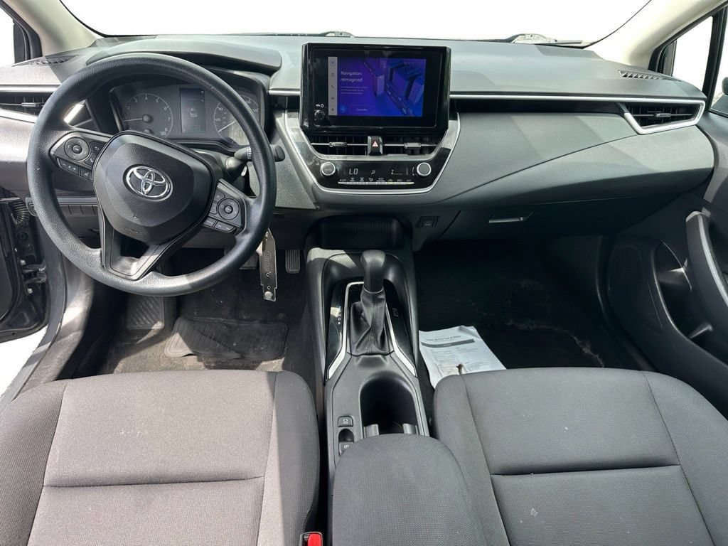 Used 2024 Toyota Corolla LE FWD image 14