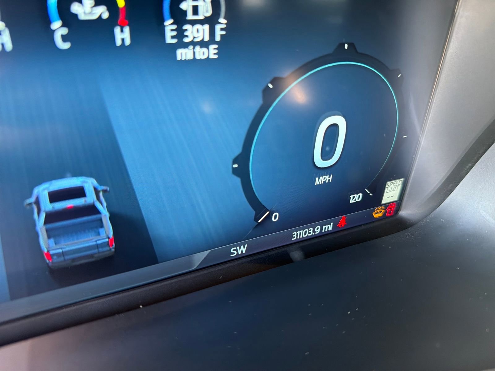 Certified 2024 Ford F150 Platinum w/ Equipment Group 702A High image 17