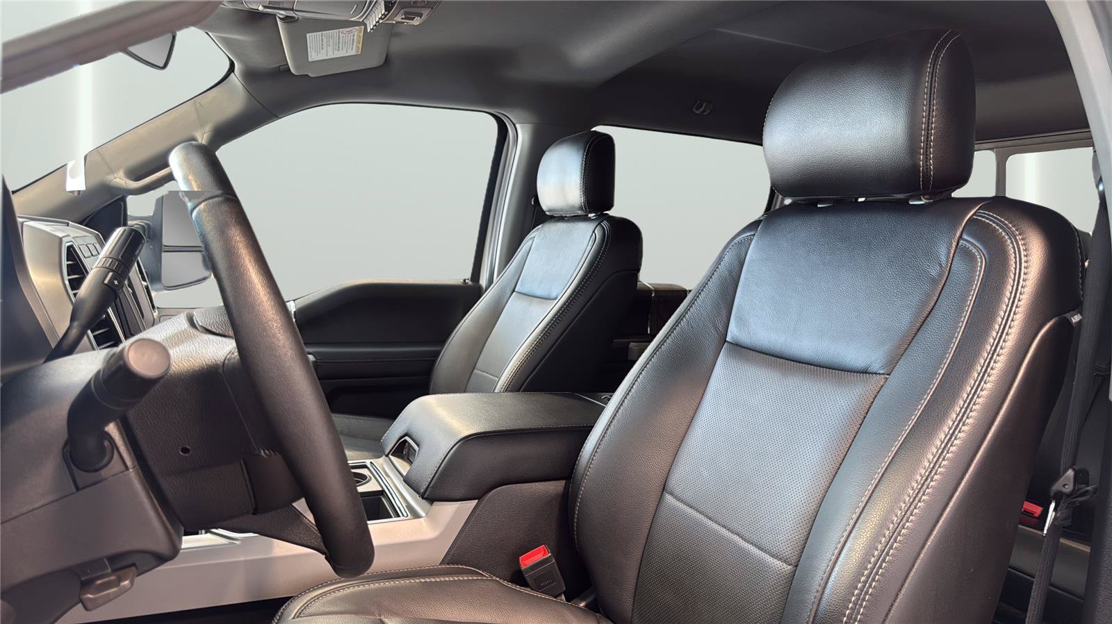 Certified 2019 Ford F350 Lariat w/ Chrome Package AWD/4WD image 10