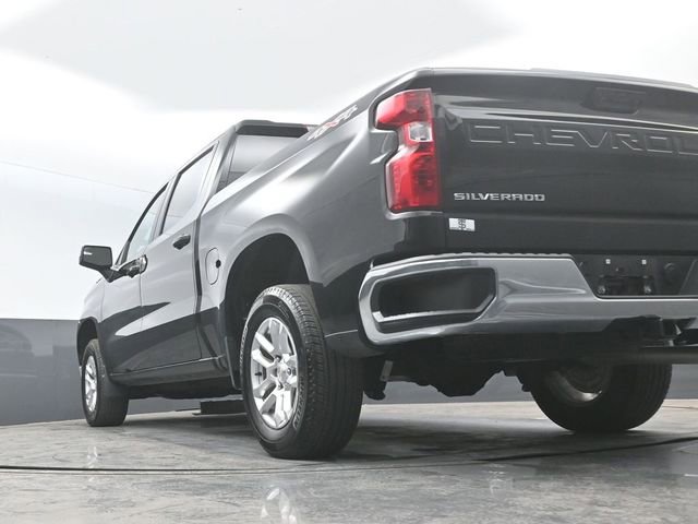 Used 2024 Chevrolet Silverado 1500 LT AWD/4WD image 19