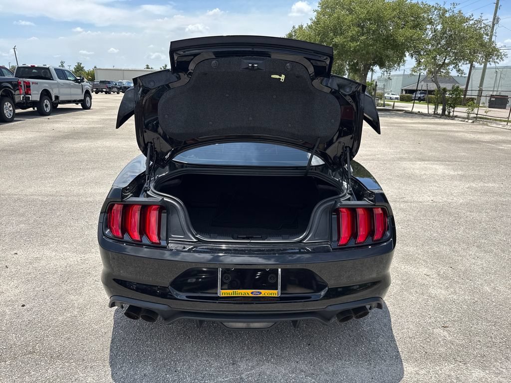 Certified 2022 Ford Mustang GT Premium w/ Black Accent Package RWD image 27